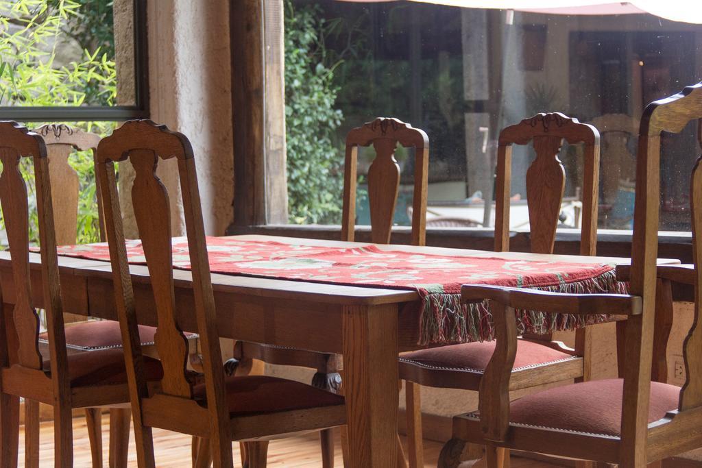 Lares De Chacras Hotel