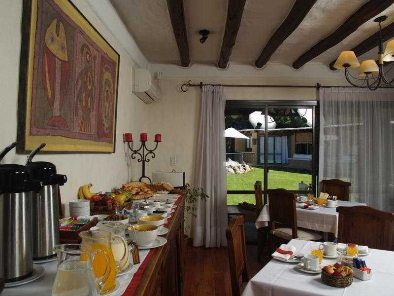 Hotel Lares De Chacras 4*
